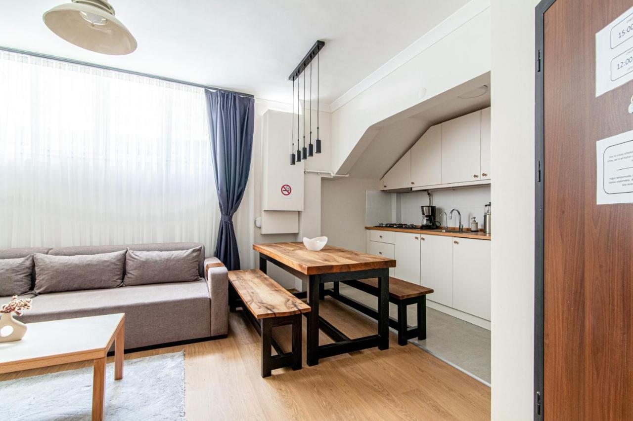 Gorgeous Apartment In The Heart Of Cihangir Istambul Exterior foto